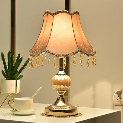 Gold Table Lamp – European Style Bedside Lamp with Fabric Shade, Retro Nightstand Lamp in Gold or White Base for Bedroom, Living Room & Guest Room