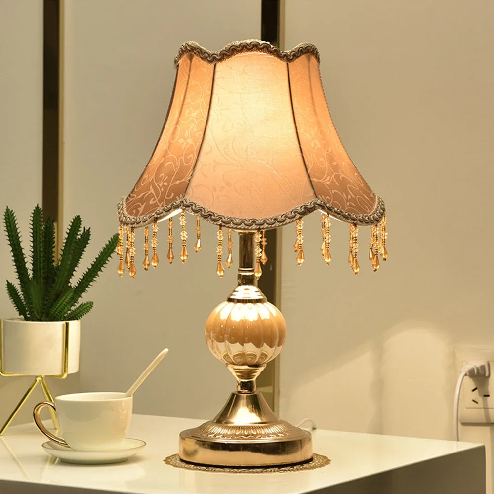 Gold Table Lamp – European Style Bedside Lamp with Fabric Shade, Retro Nightstand Lamp in Gold or White Base for Bedroom, Living Room & Guest Room