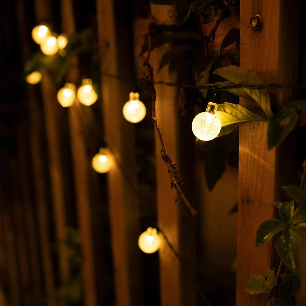 Solar String Lights Outdoor – Crystal Globe Fairy Lights, Waterproof IP65 Solar Patio Lights with 8 Modes for Garden, Backyard, Pergola & Tree