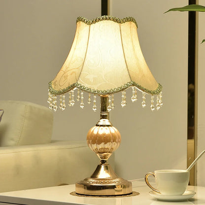 Gold Table Lamp – European Style Bedside Lamp with Fabric Shade, Retro Nightstand Lamp in Gold or White Base for Bedroom, Living Room & Guest Room